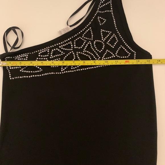 Venus Black One Shoulder Cut Out Asymmetrical Top Size Medium | item #285 - Picture 7 of 12